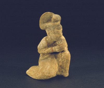 图片[1]-Yellow glazed female ceramic figurines with flutes-China Archive